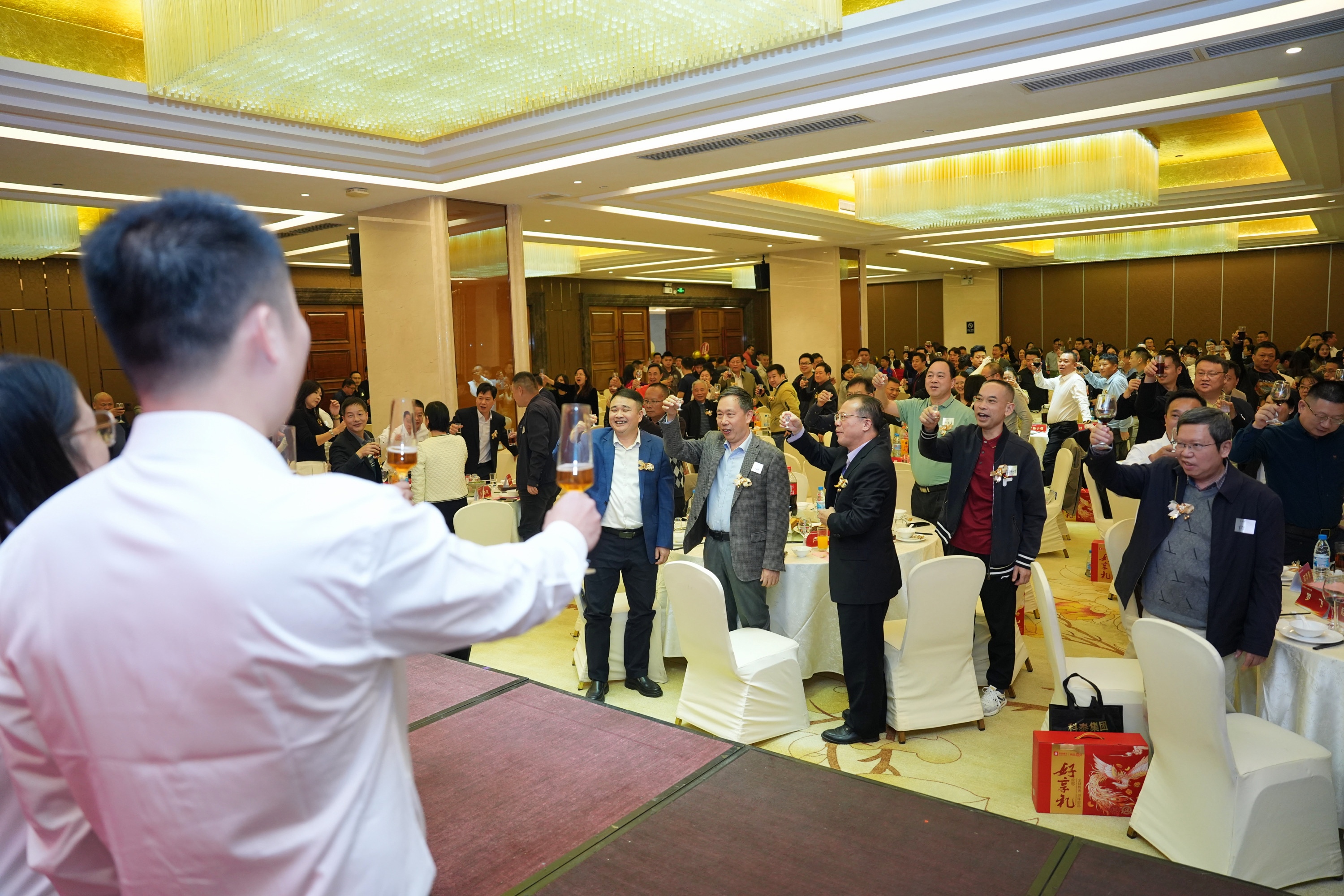 携手十五载，共创新未来｜九游会十五周年庆典晚宴圆满落幕